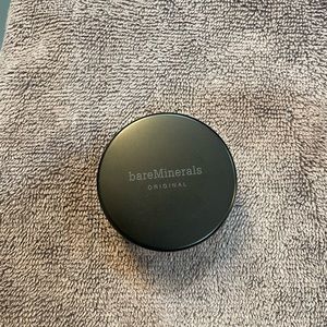 Bareminerals fairly light 10 makeup